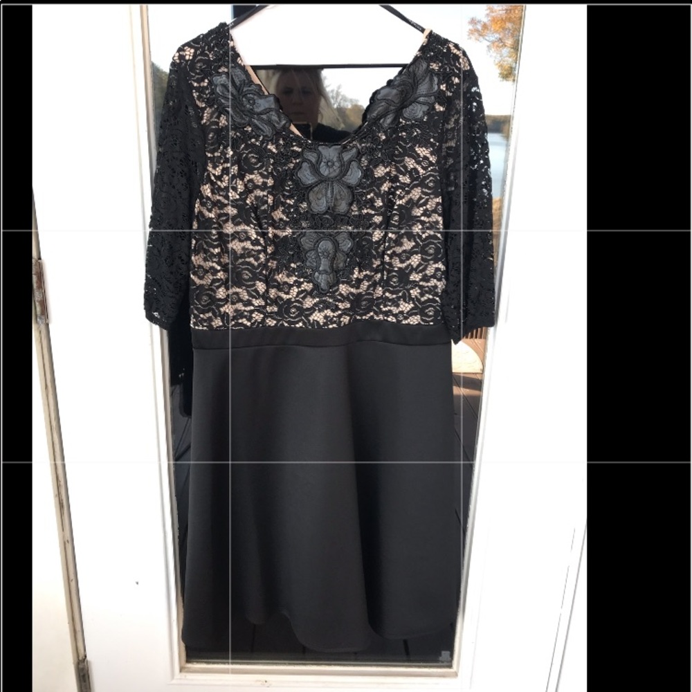 Ladies Black Fifth & Park Size 18 Party Dress,